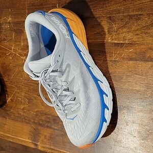 Men's Hoka Gaviota 4 size 11D